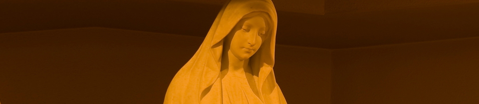 Photo of a statue of Mary, the mother of Jesus