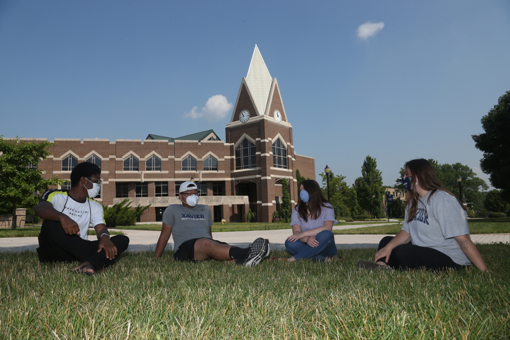 Photo of Students hanging out on Fenwick lawn