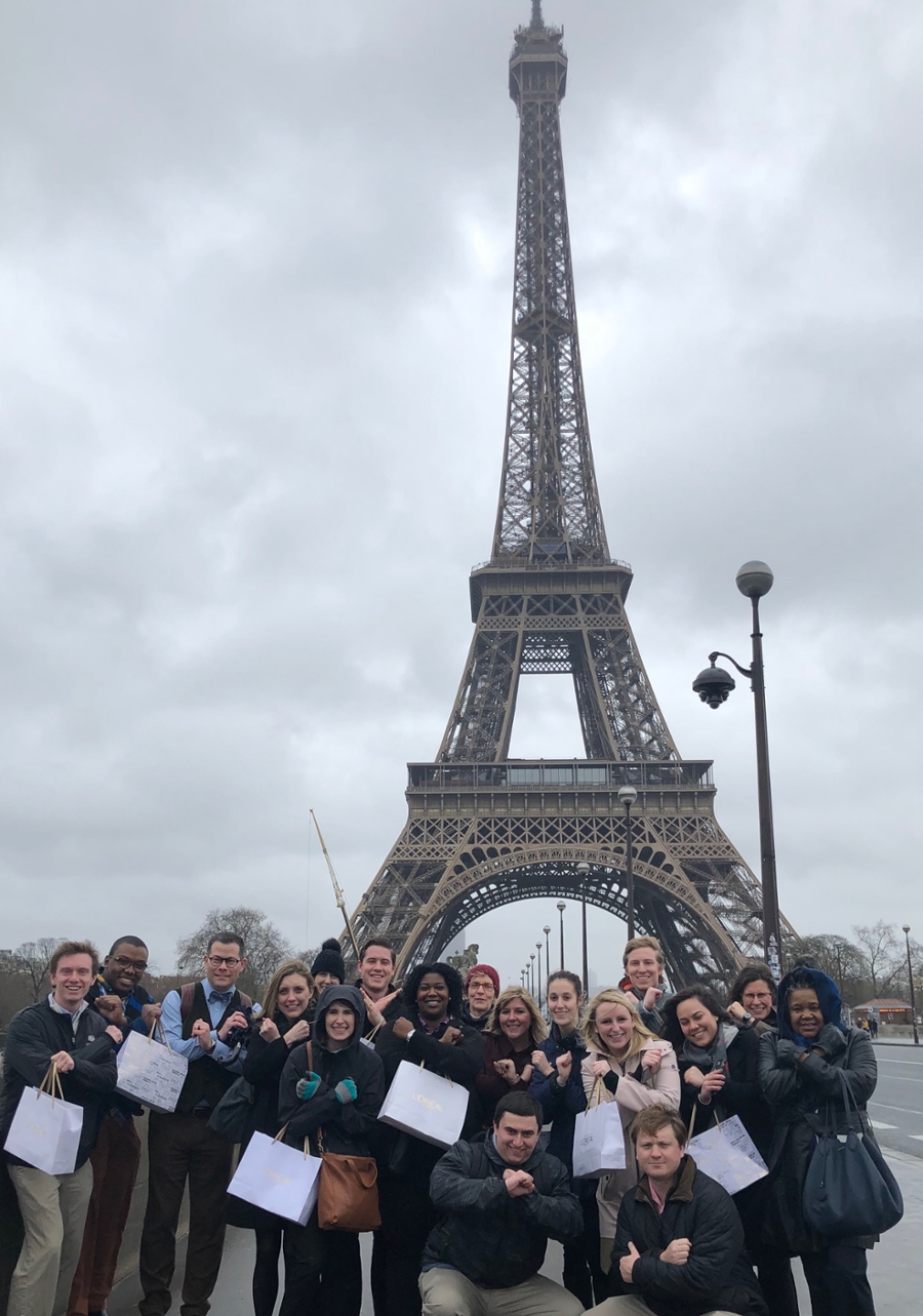 Photo of XU Students in front of the Eiffel Tower