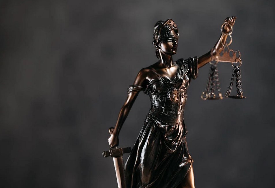 lady-justice.jpg