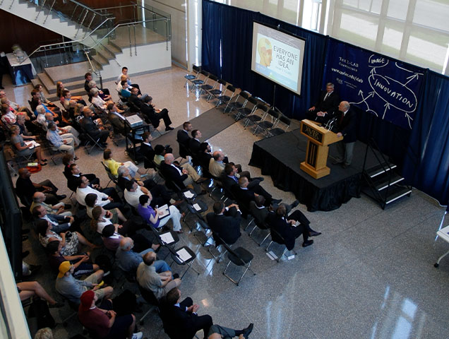 A photo of a pitch competition at Xavier, where entrepreneurial studies majors and other business majors pitch ideas