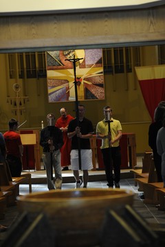 Mass in Xavier's Bellarmine Chapel