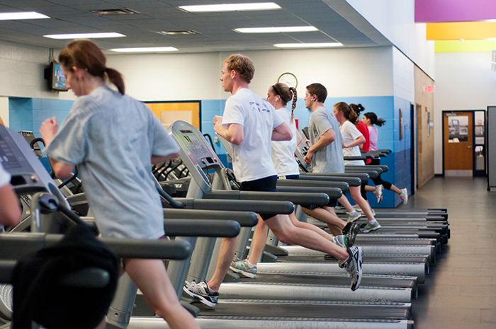 Students using treadmills in OConnor Sports Center