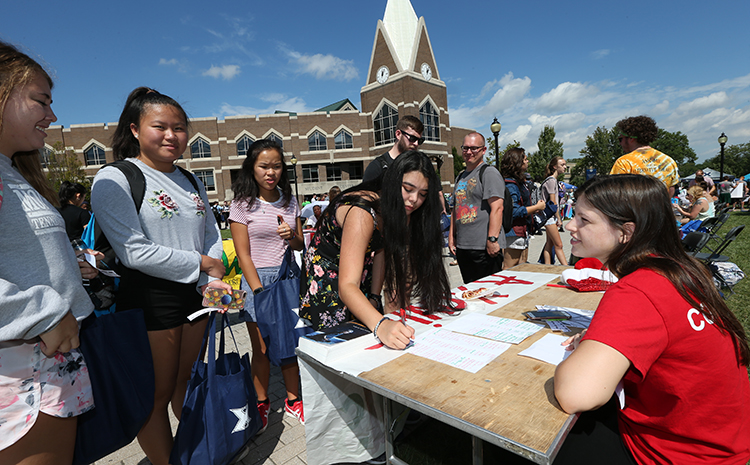 Xavier students signing up for clubs on Club Day