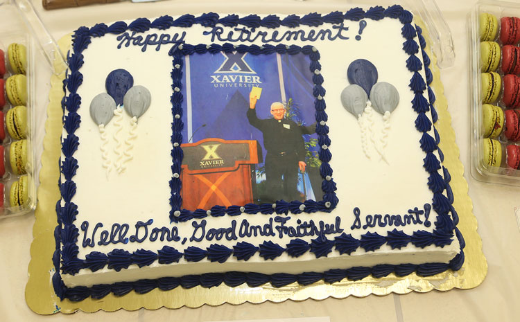 Retirement cake