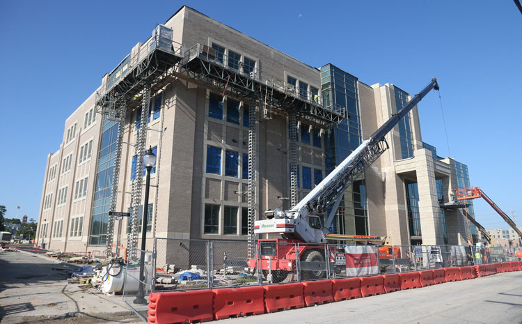 Photo of Construction on the HUB building