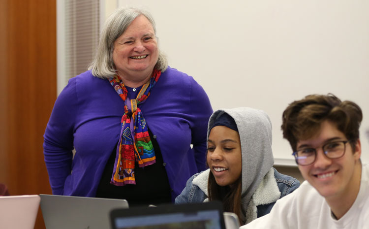 Photo of Kandi Stinson with Students