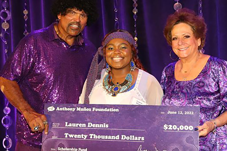 2022 Anthony Munoz Foundation Scholarship recipient Lauren Dennis
