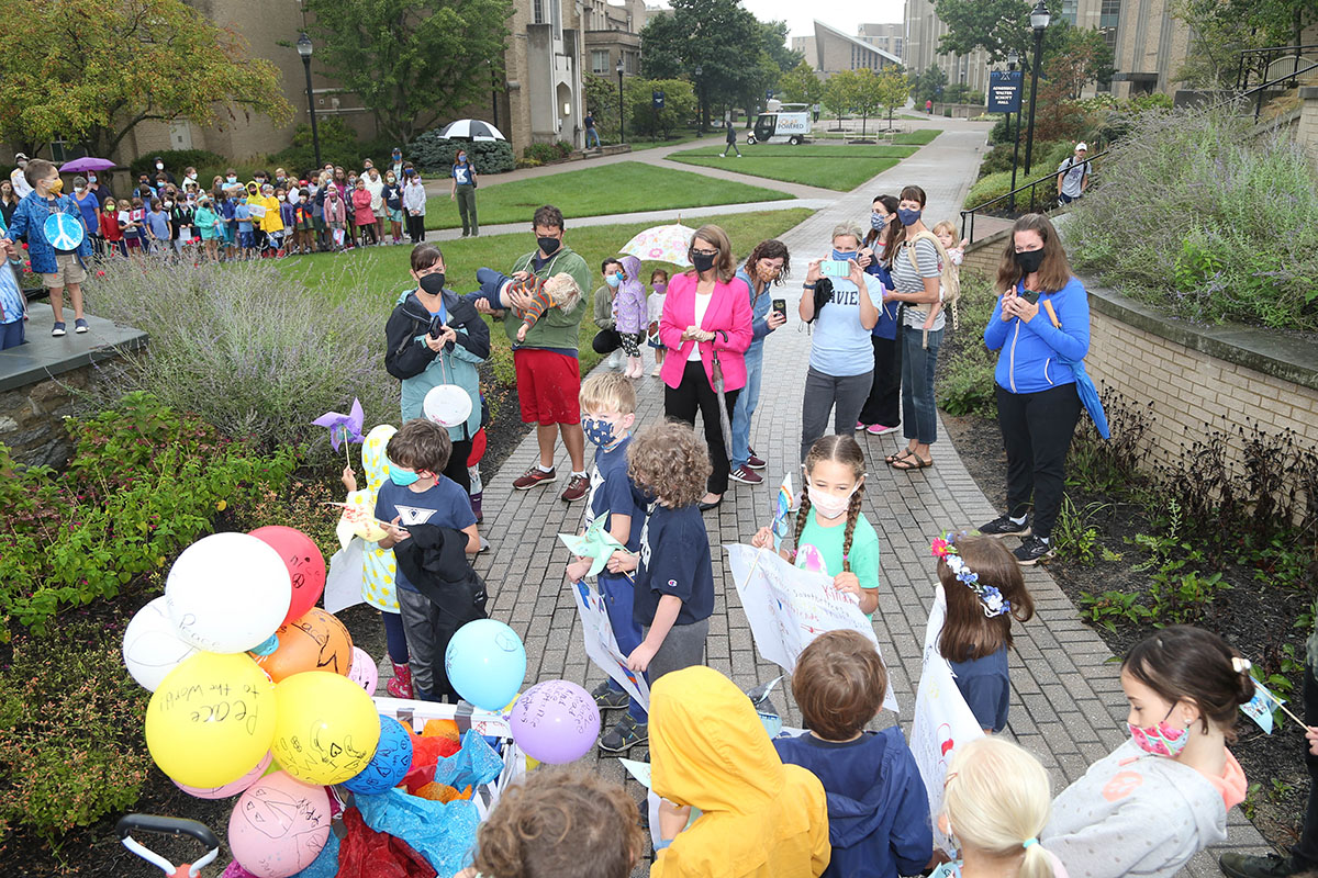 President Hanycz with Montessori Lab School students and their families