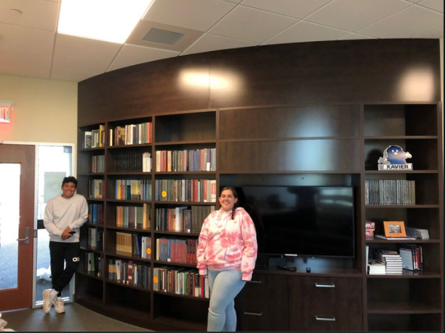 Photo of the New Library in Smith Lounge